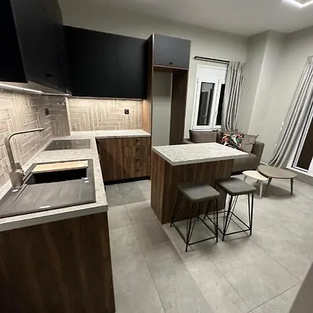 George, Luxury By Dicar Properties Apartamento Patras